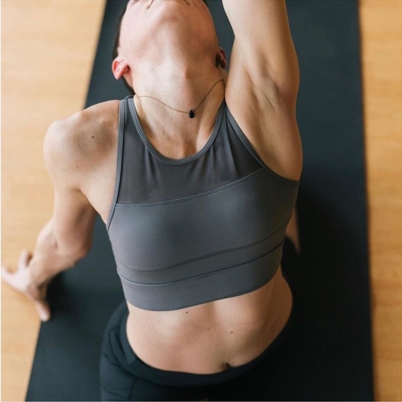 ZYIA Charcoal Sports Bra - Picture 4 of 4